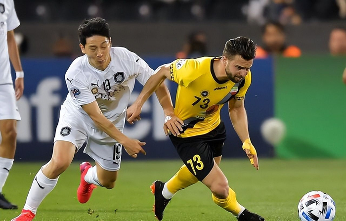 包含里程碑夜法兰克福内部沟通,亚冠转会期刷纪录,管理层满意,赛程密集仍需轮换的词条 包含里程碑夜法兰克福内部沟通,亚冠转会期刷纪录,管理层满意,赛程密集仍需轮换的词条