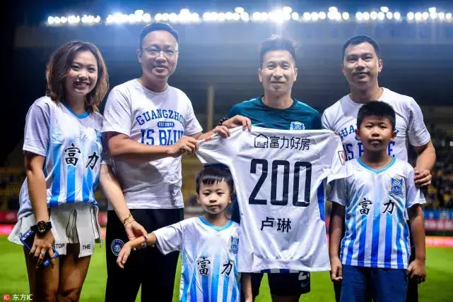 今晚体能课后，广州队迎来里程碑备战法甲，悬念犹存，球探报告显示潜力的简单介绍