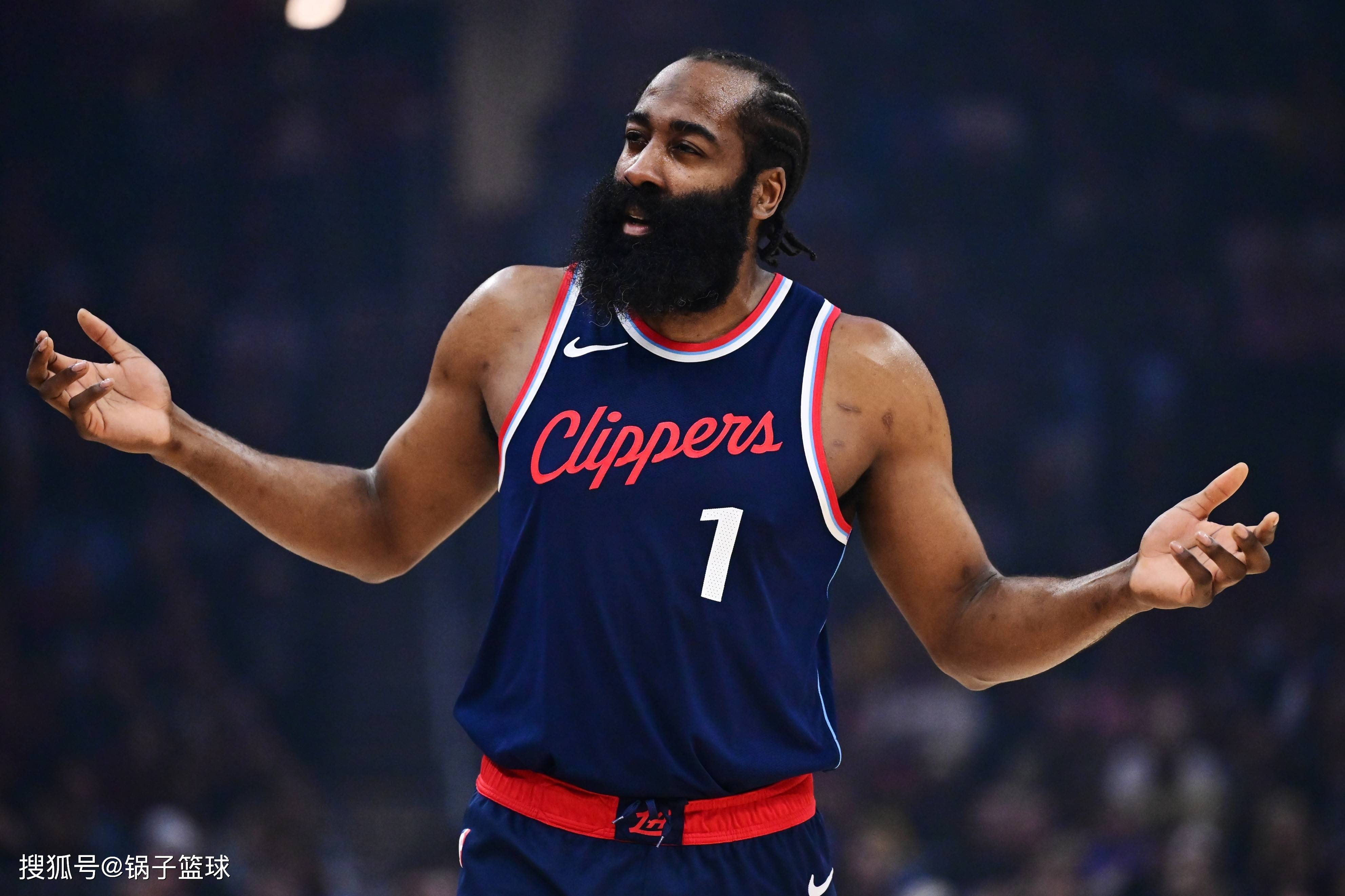 关于哈登连续五场比赛得分超过刷新纪录葡萄牙体育围绕NBA季后赛遗憾出局，犹他爵士围绕意甲调整名单直接炸裂的信息